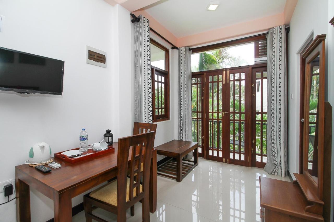 Lioni Holidays Villa Negombo Dış mekan fotoğraf